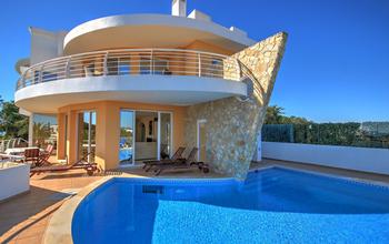 featured property