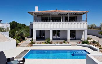 featured property